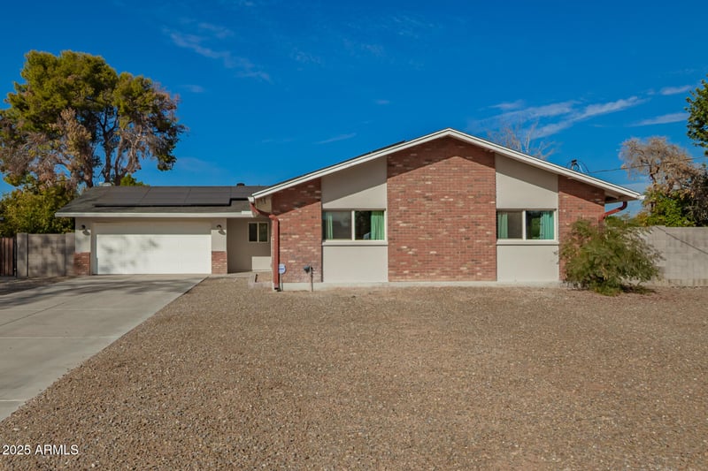 4410 Port Au Prince Ln, Glendale, AZ 85306