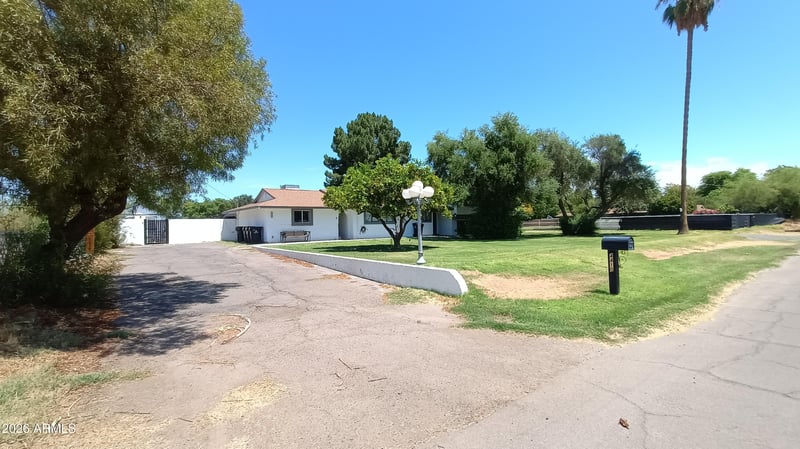 4410 W Banff Ln, Glendale, AZ 85306