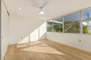 4411 40th St #55, Phoenix, AZ 85018