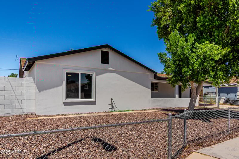 4411 56th Dr, Phoenix, AZ 85031
