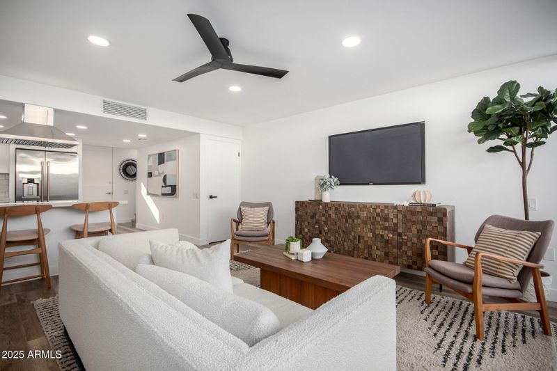 4411 N 40th St #52, Phoenix, AZ 85018