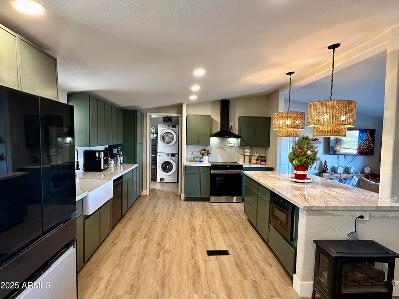 4411 Triple Crown Dr, San Tan Valley, AZ 85140