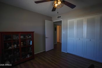 4411 Windrose Dr, Glendale, AZ 85304