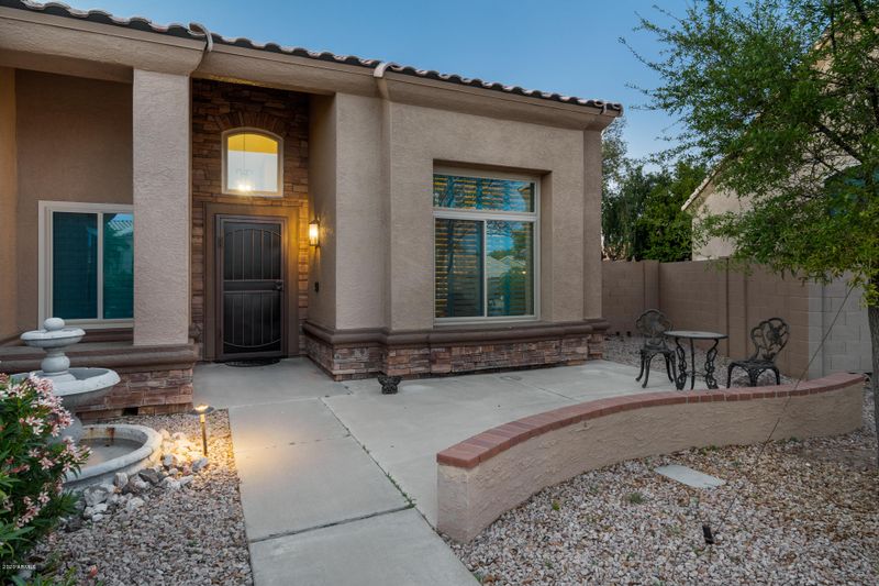 4412 E Cathedral Rock Dr, Phoenix, AZ 85044