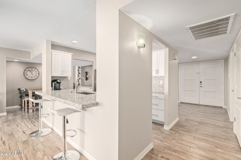 4412 S La Rosa Dr, Tempe, AZ 85282