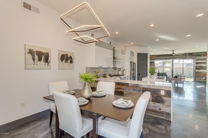 4413 E Montecito Ave, Phoenix, AZ 85018