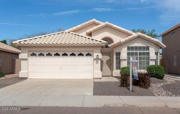 4414 Desert Wind Dr, Phoenix, AZ 85044