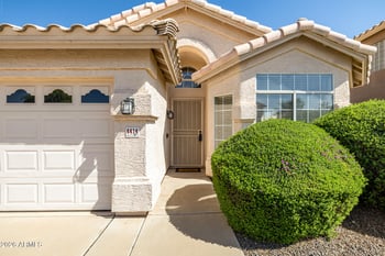 4414 Desert Wind Dr, Phoenix, AZ 85044