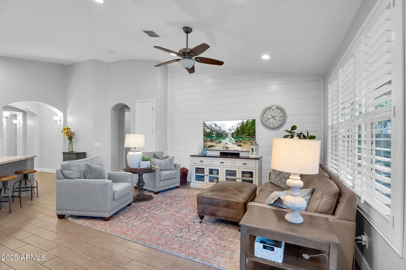 4414 Glacier Pl, Chandler, AZ 85249