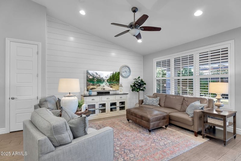 4414 Glacier Pl, Chandler, AZ 85249