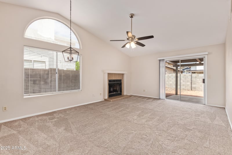 4414 Oraibi Dr, Glendale, AZ 85308