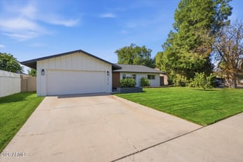 4414 Terrace Rd, Tempe, AZ 85282