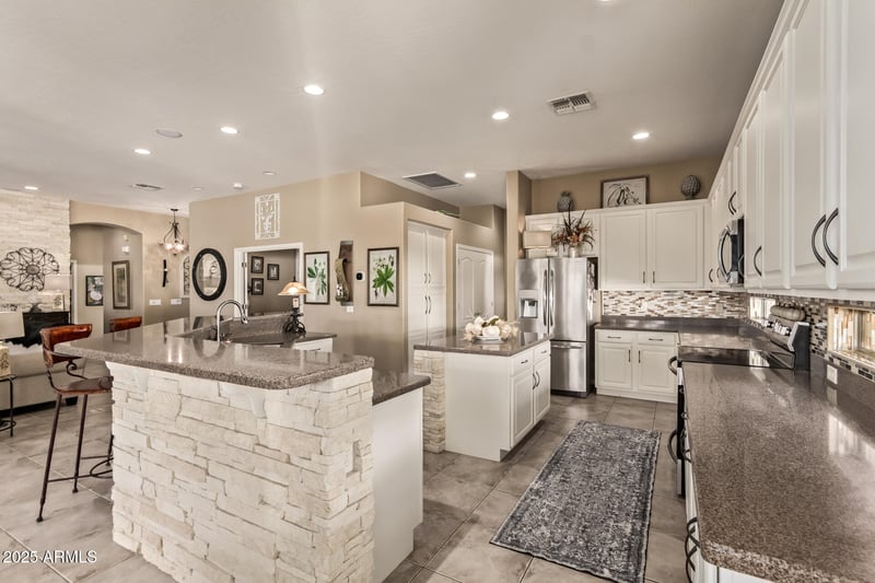 4415 Arbor Dr, Gilbert, AZ 85298