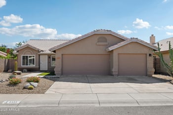 4415 Camino Vivaz Ave, Glendale, AZ 85310