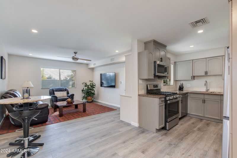 4415 E Campbell Ave, Phoenix, AZ 85018