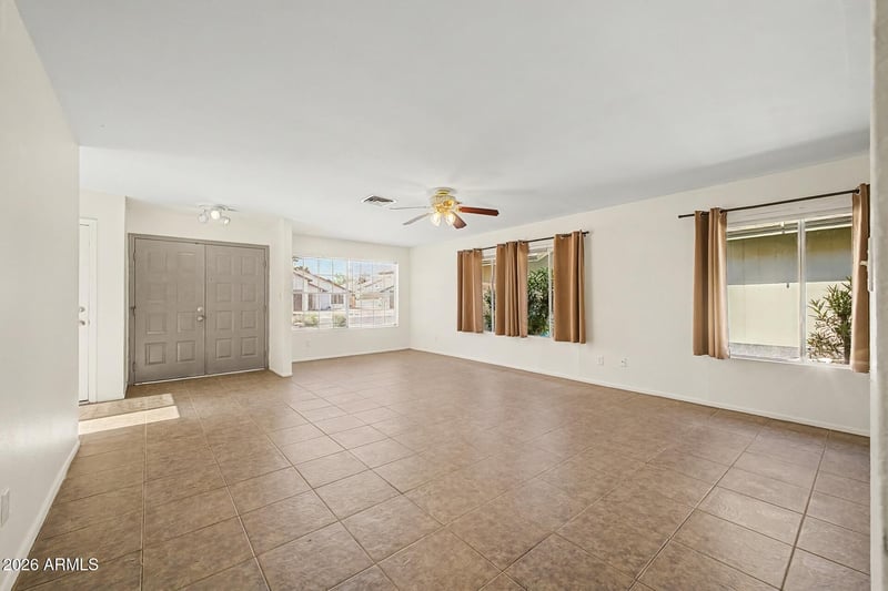 4415 Morrow Dr, Glendale, AZ 85308