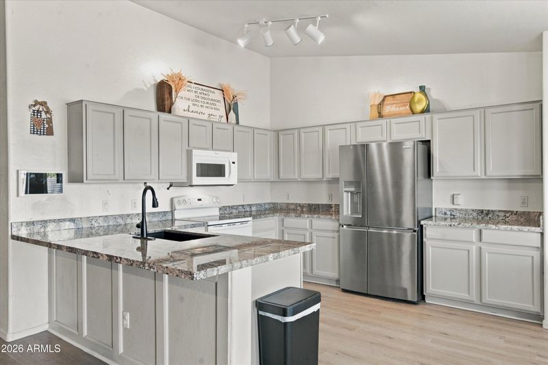 4416 E Meadow Lark Way, San Tan Valley, AZ 85140