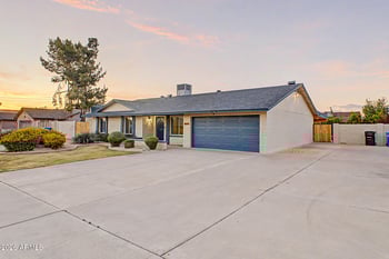 4416 Kelton Ln, Phoenix, AZ 85032