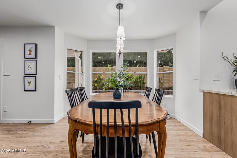 4416 Whitney Ln, Phoenix, AZ 85032
