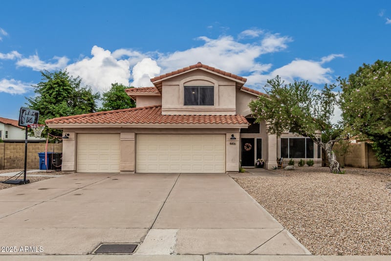 4416 Whitney Ln, Phoenix, AZ 85032