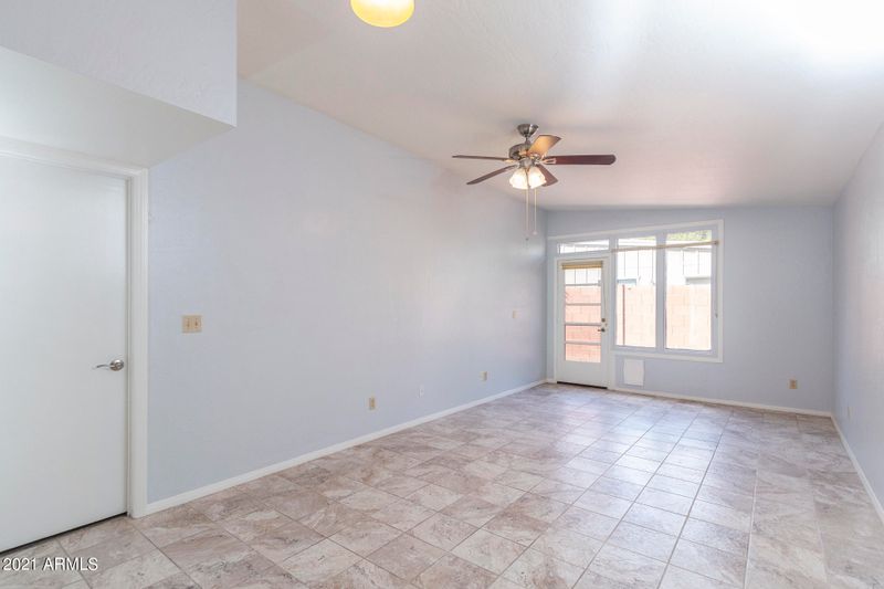 4417 E Hubbell St #50, Phoenix, AZ 85008