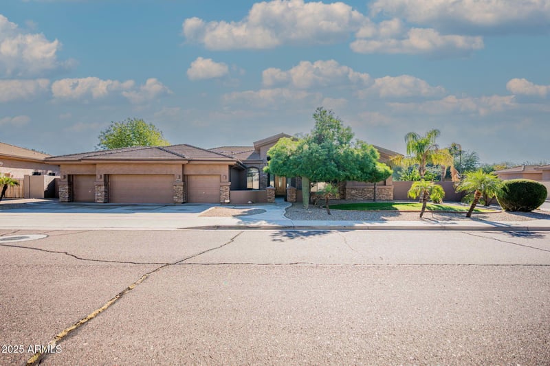 4417 Lawler Loop, Phoenix, AZ 85083