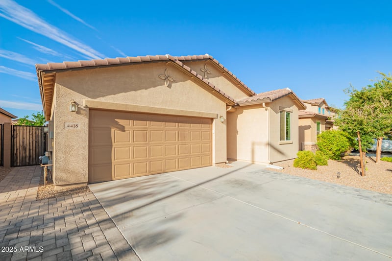 4418 Kirkland Ave, San Tan Valley, AZ 85144