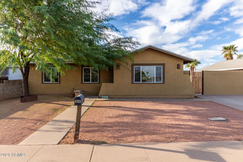 4419 E Chambers St, Phoenix, AZ 85040
