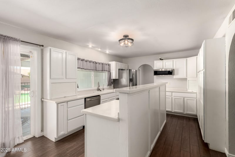 4419 Vogel Ave, Glendale, AZ 85302