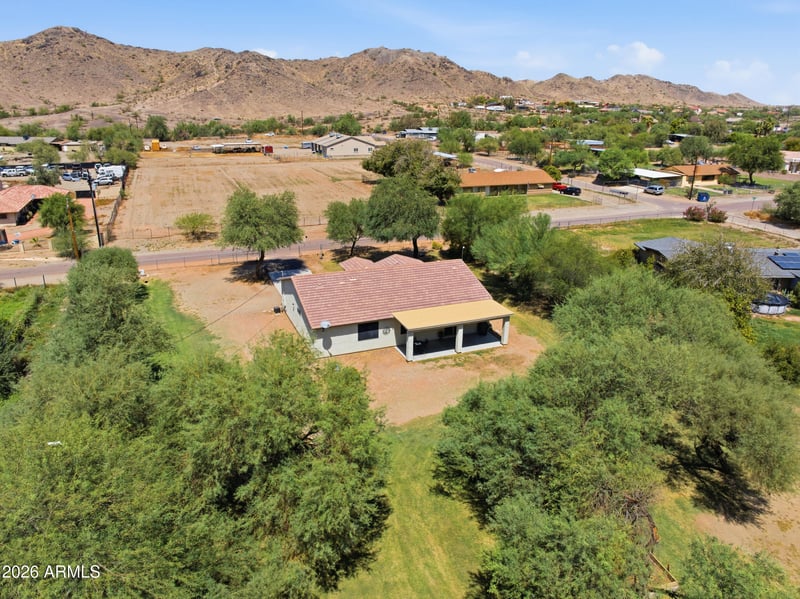 4419 W Calle Poco Rd, Laveen, AZ 85339