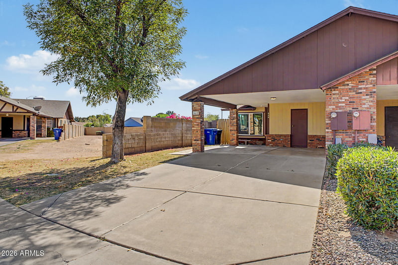 442 32nd Pl, Mesa, AZ 85204