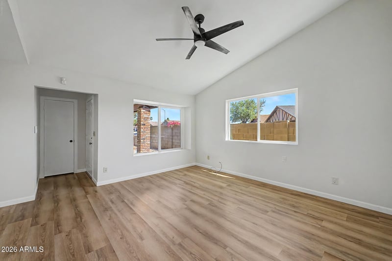 442 32nd Pl, Mesa, AZ 85204