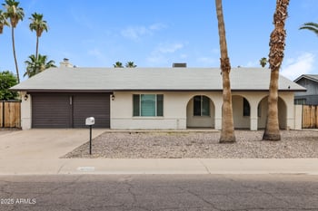 4420 Mercer Ln, Glendale, AZ 85304