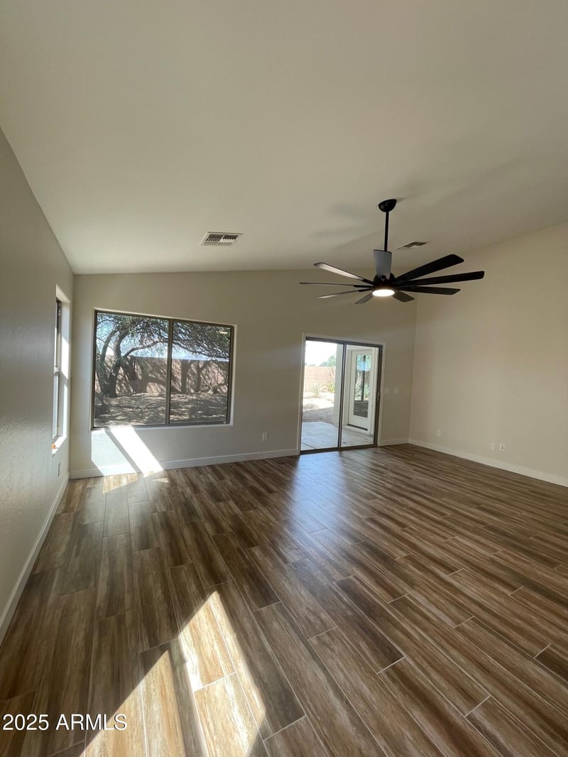 4420 Rose Quartz Ln, San Tan Valley, AZ 85143