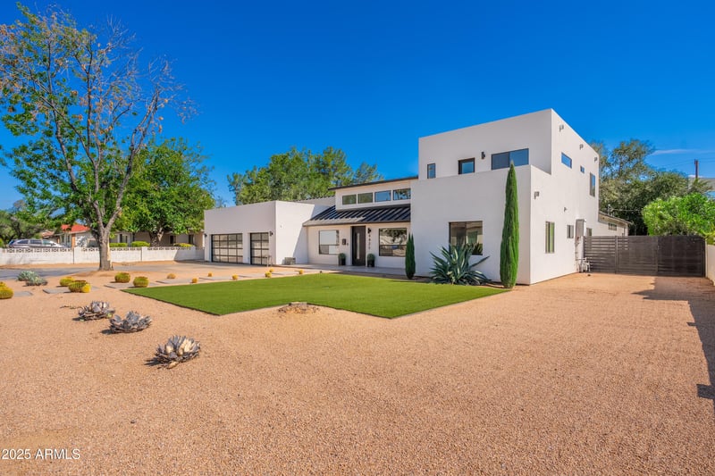 4421 Earll Dr, Phoenix, AZ 85018