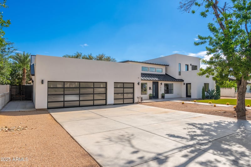 4421 Earll Dr, Phoenix, AZ 85018
