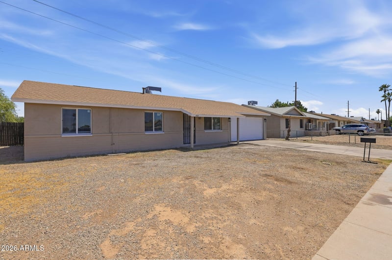 4421 71st Dr, Phoenix, AZ 85033