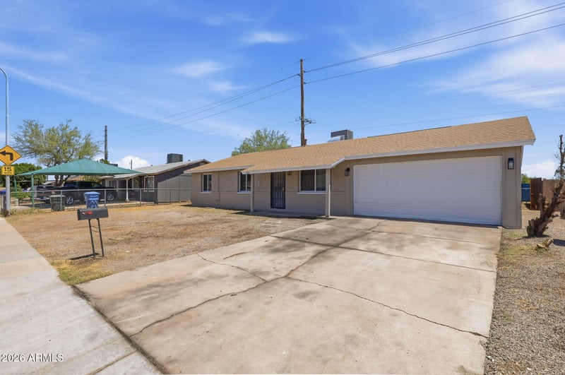 4421 71st Dr, Phoenix, AZ 85033
