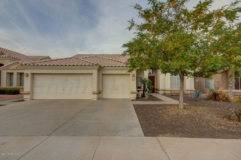 4422 E Graythorn St, Phoenix, AZ 85044