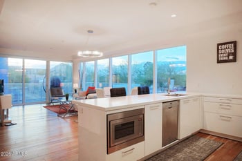 4422 N 75th St #2001, Scottsdale, AZ 85251