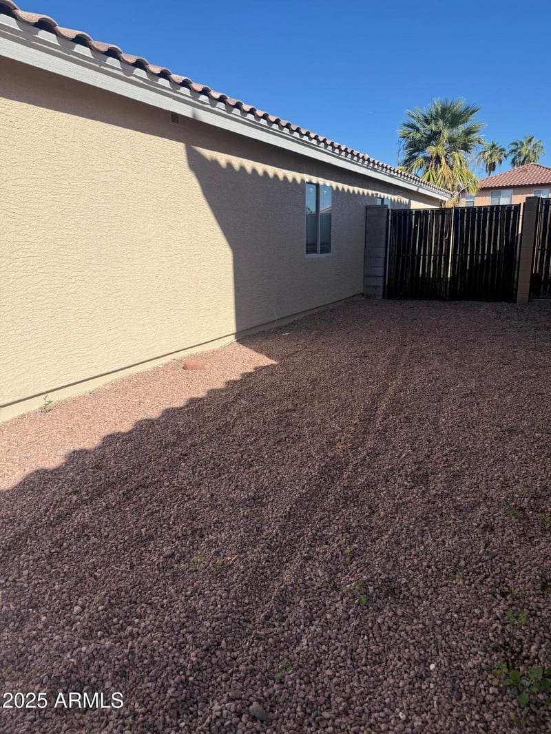 4423 112th Ave, Phoenix, AZ 85037