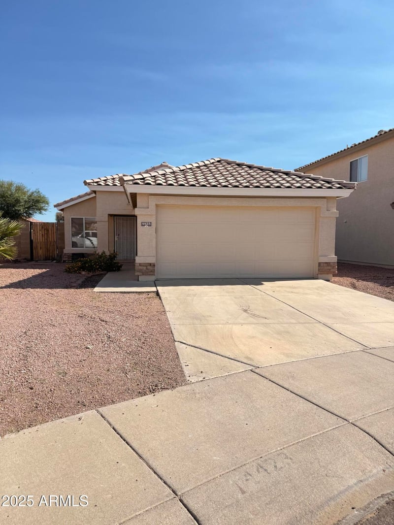 4423 112th Ave, Phoenix, AZ 85037