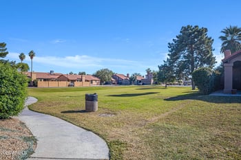 4423 Amberwood Dr, Phoenix, AZ 85048