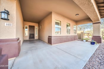 4423 Kenai Dr, New River, AZ 85087