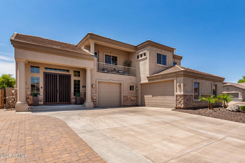 4423 Lodge Dr, Laveen, AZ 85339