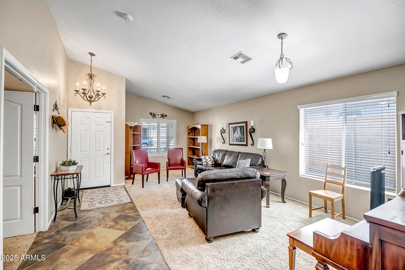 4423 Magellan Dr, New River, AZ 85087