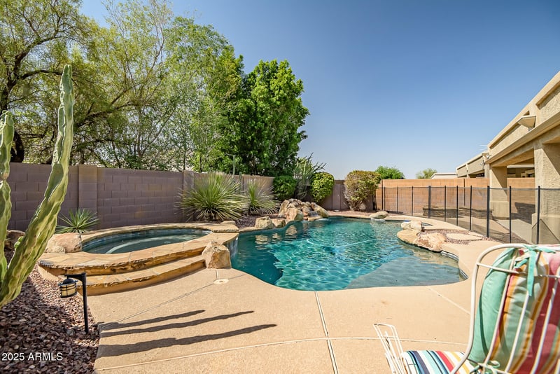 4423 Magellan Dr, New River, AZ 85087