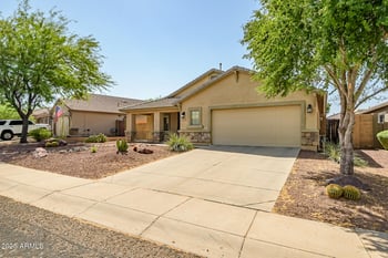 4423 Magellan Dr, New River, AZ 85087