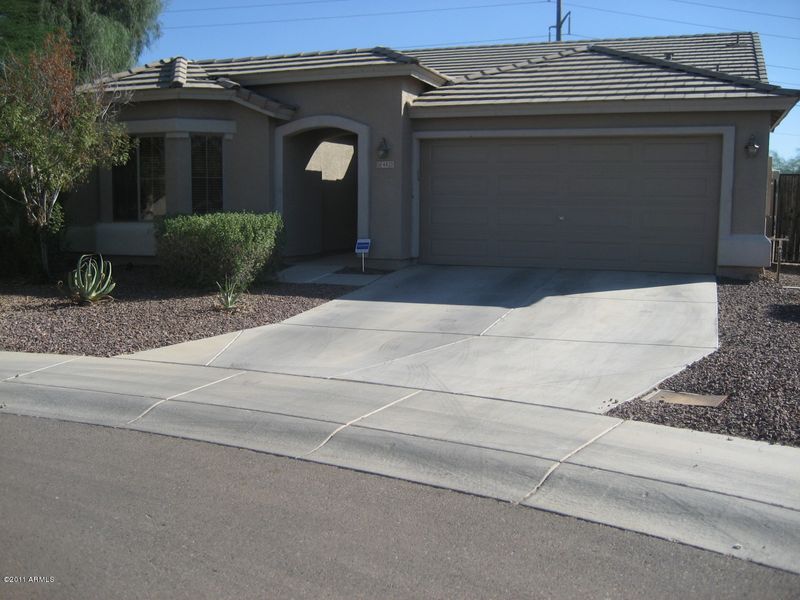 4423 W Donner Dr, Laveen, AZ 85339