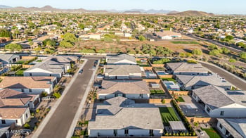 4423 Park View Ln, Glendale, AZ 85310